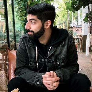 Meet your Posher, Johnny